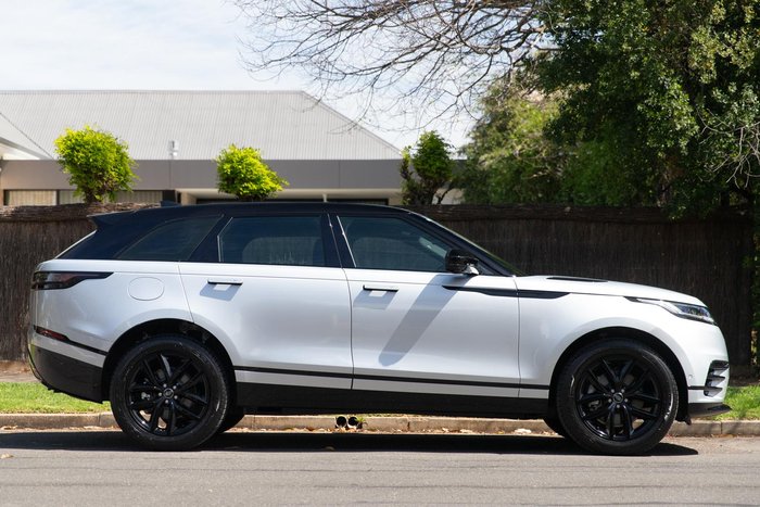2024 Land Rover Range Rover Velar P250 Dynamic SE