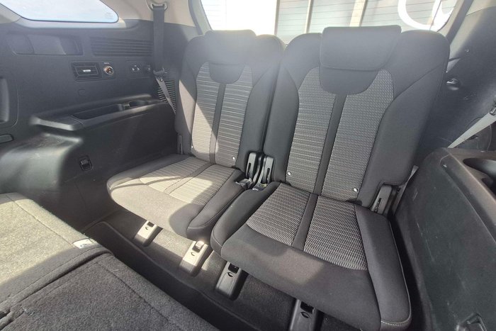 2022 Kia Sorento Sport