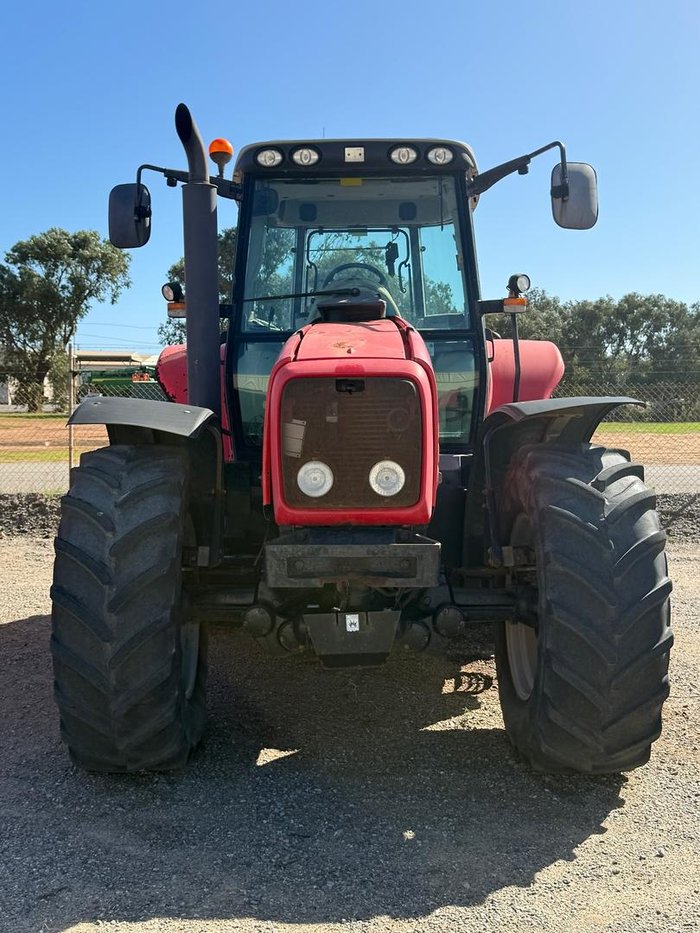Massey Ferguson 7475