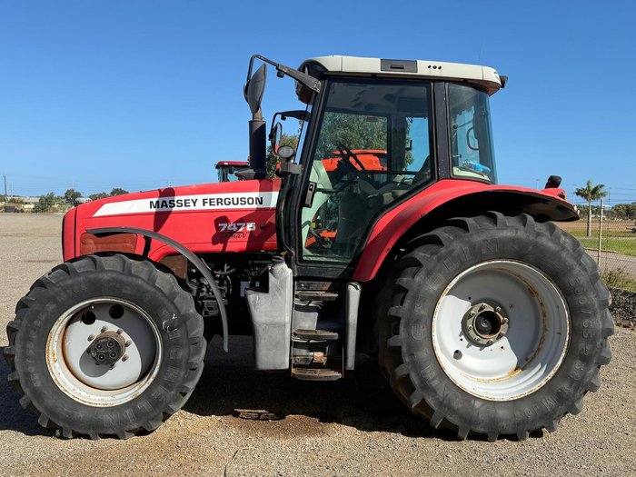Massey Ferguson 7475