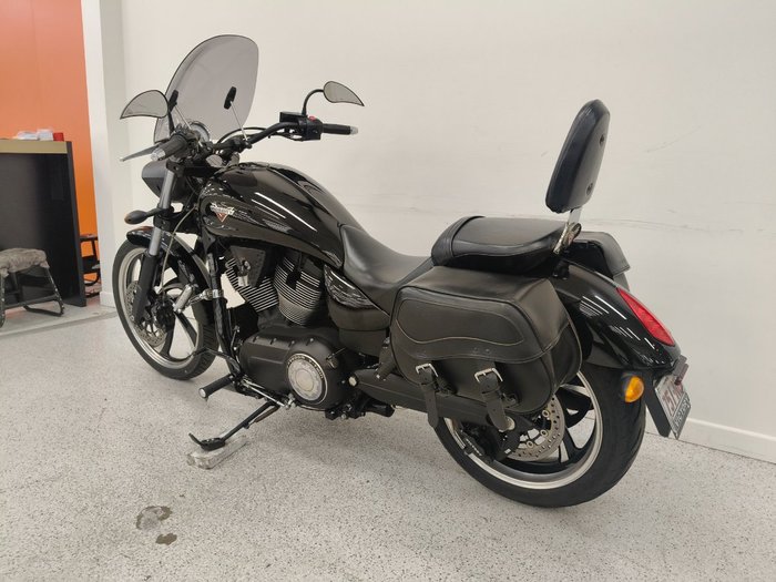 2015 VICTORY VEGAS 8-BALL Black