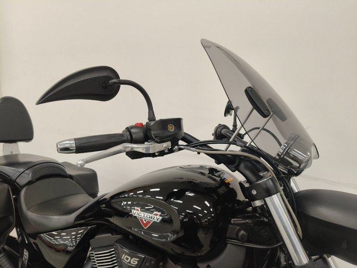 2015 VICTORY VEGAS 8-BALL Black
