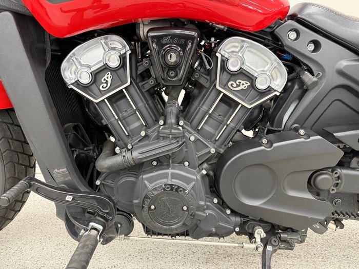 2021 INDIAN SCOUT BOBBER Red