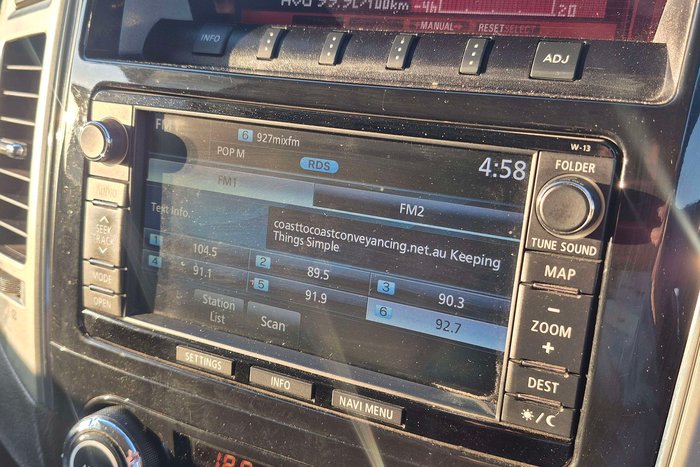 2015 Mitsubishi Pajero GLS