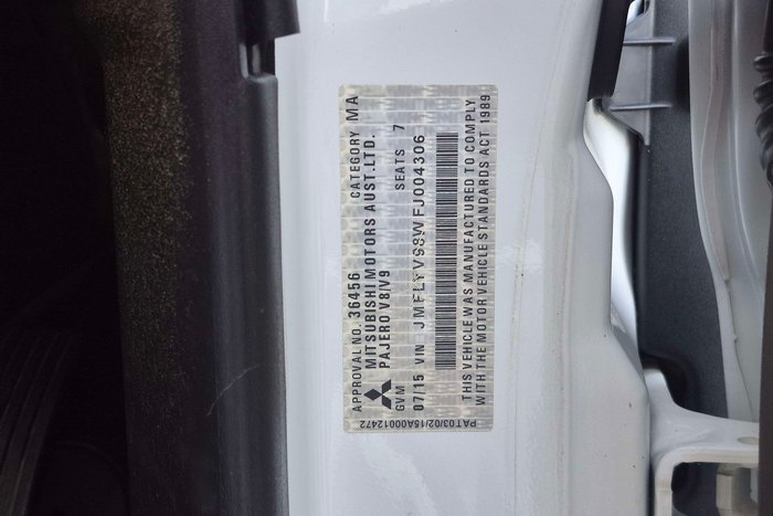 2015 Mitsubishi Pajero GLS