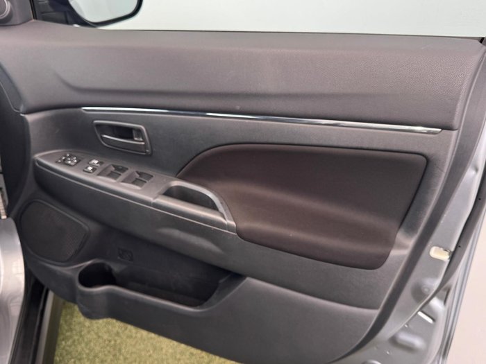 2021 Mitsubishi ASX ES