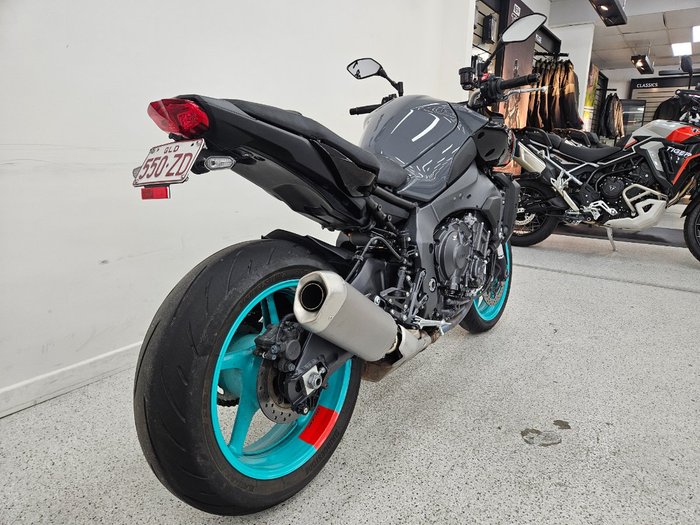 2023 YAMAHA MT-10A Black