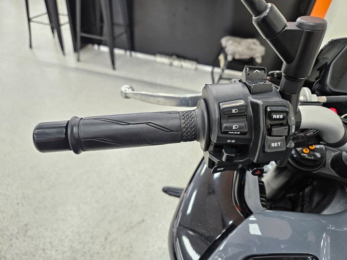 2023 YAMAHA MT-10A Black