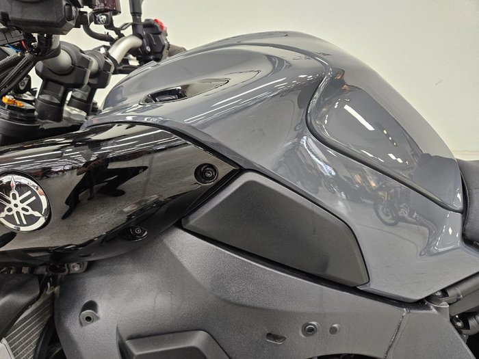 2023 YAMAHA MT-10A Black