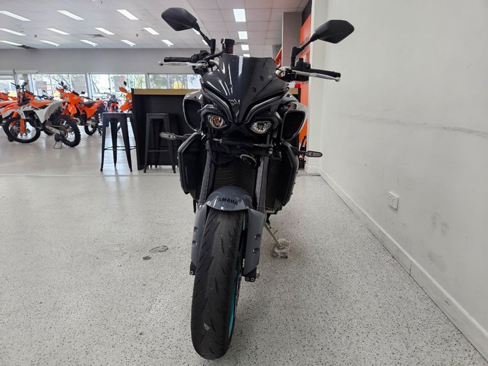 2023 YAMAHA MT-10A Black