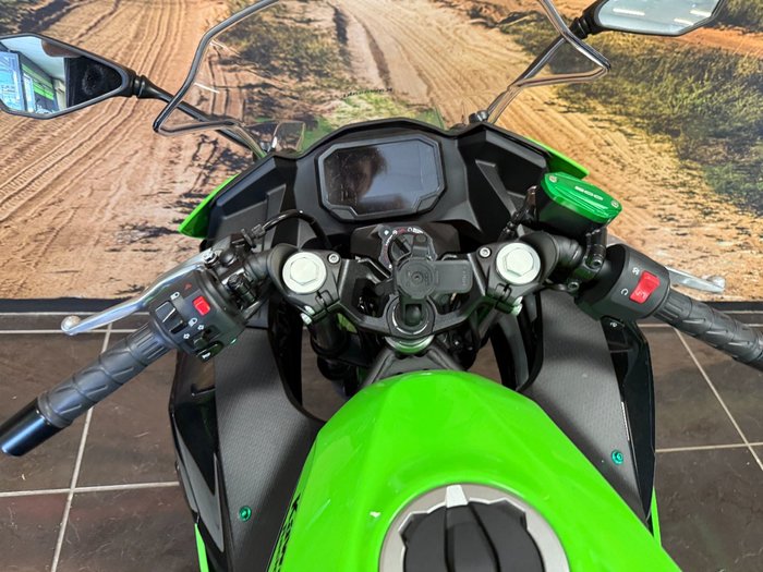 2025 Kawasaki 2025 Kawasaki 500CC Ninja 500 SE LAMS GREEN