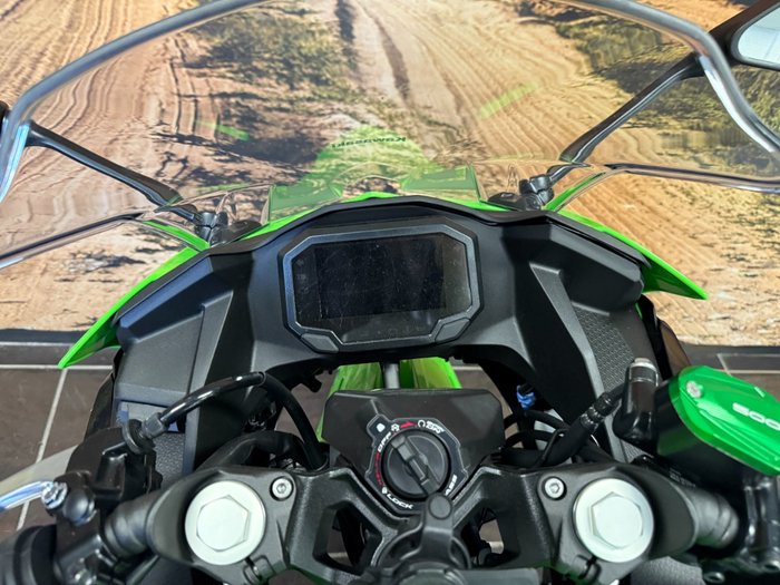 2025 Kawasaki 2025 Kawasaki 500CC Ninja 500 SE LAMS GREEN