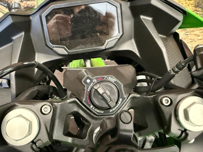 2025 Kawasaki 2025 Kawasaki 500CC Ninja 500 SE LAMS GREEN