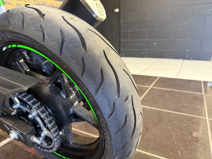 2025 Kawasaki 2025 Kawasaki 500CC Ninja 500 SE LAMS GREEN
