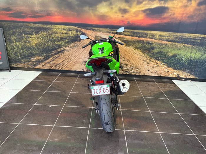 2025 Kawasaki 2025 Kawasaki 500CC Ninja 500 SE LAMS GREEN