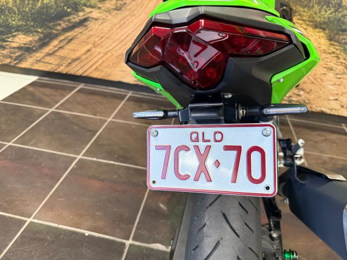 2025 Kawasaki 2025 Kawasaki 500CC Ninja 500 SE LAMS GREEN
