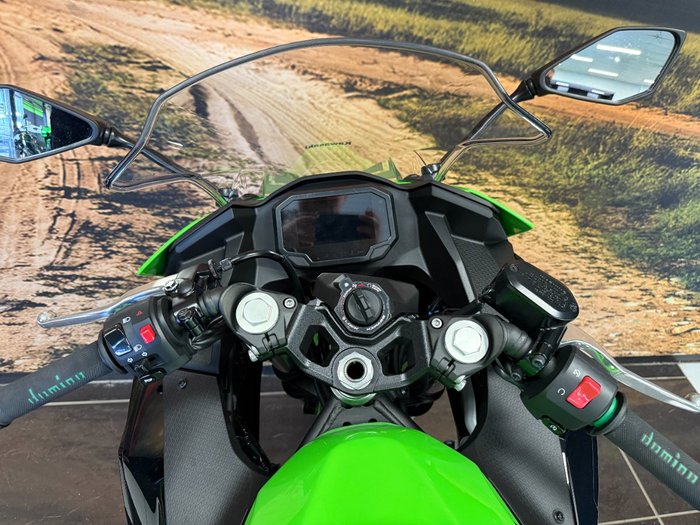 2025 Kawasaki 2025 Kawasaki 500CC Ninja 500 SE LAMS GREEN