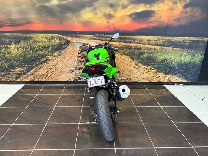 2025 Kawasaki 2025 Kawasaki 500CC Ninja 500 SE LAMS GREEN
