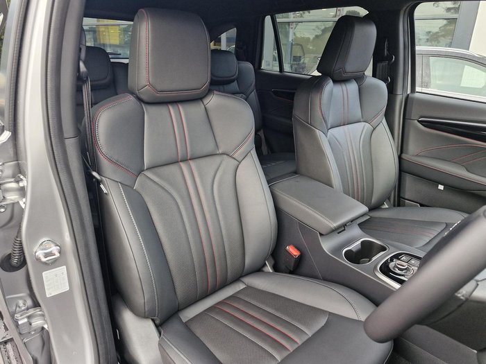 2025 Isuzu MU-X X-TERRAIN