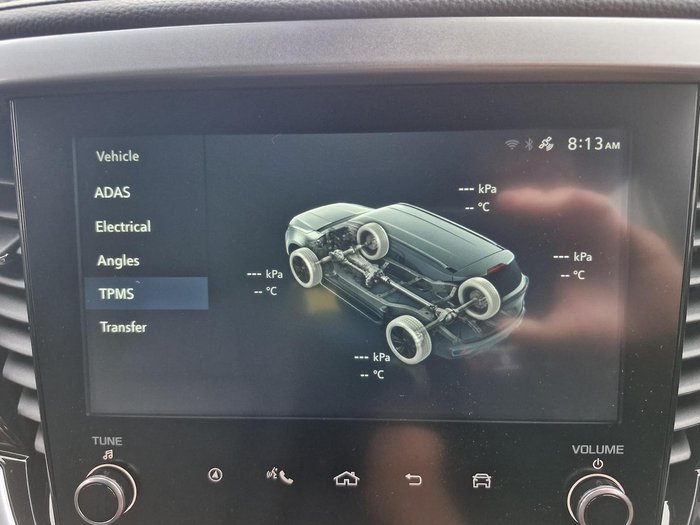 2025 Isuzu MU-X X-TERRAIN