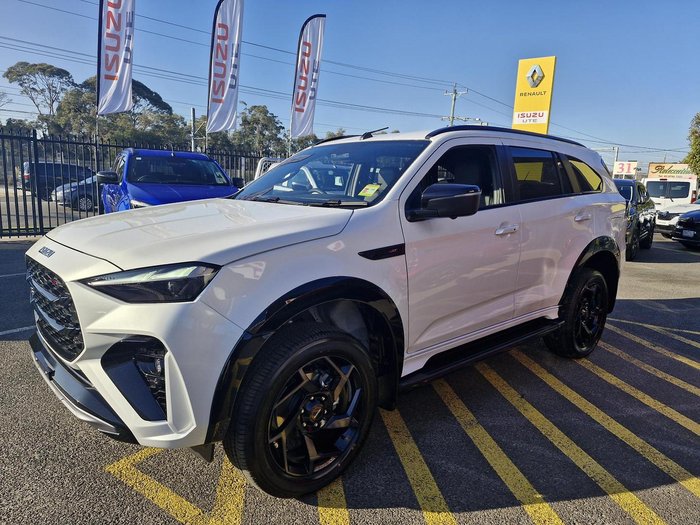 2025 Isuzu MU-X X-TERRAIN