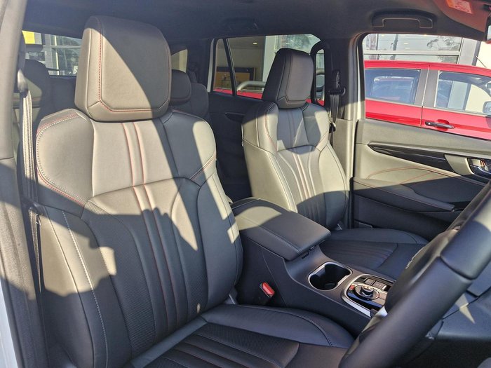 2025 Isuzu MU-X X-TERRAIN