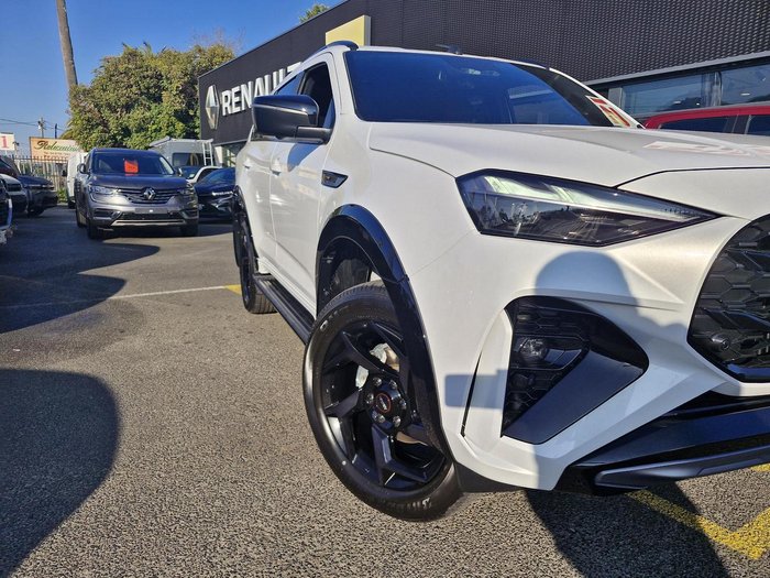 2025 Isuzu MU-X X-TERRAIN