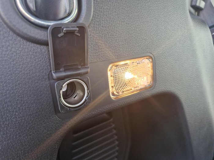 2025 Isuzu MU-X X-TERRAIN