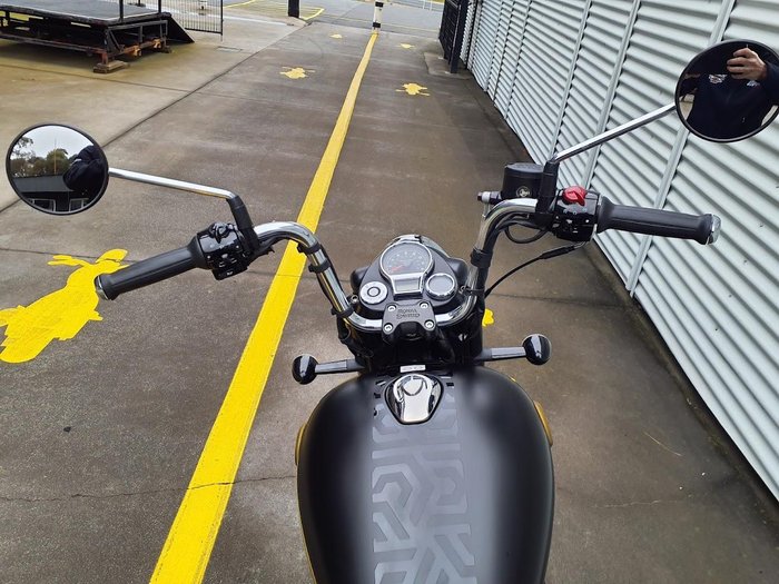 2025 Royal Enfield Goan Classic 350 Classic 350 Black