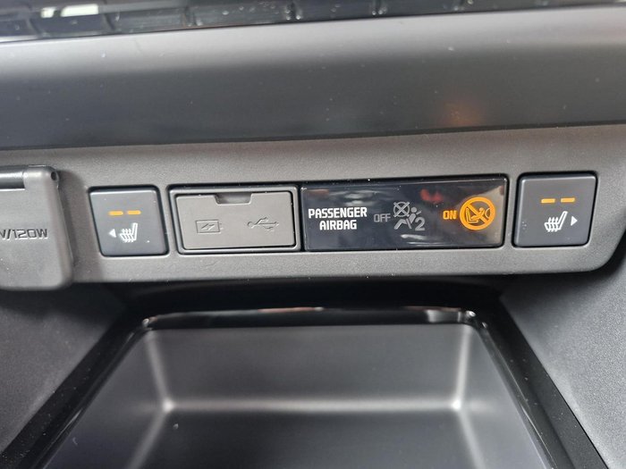 2025 Isuzu MU-X X-TERRAIN