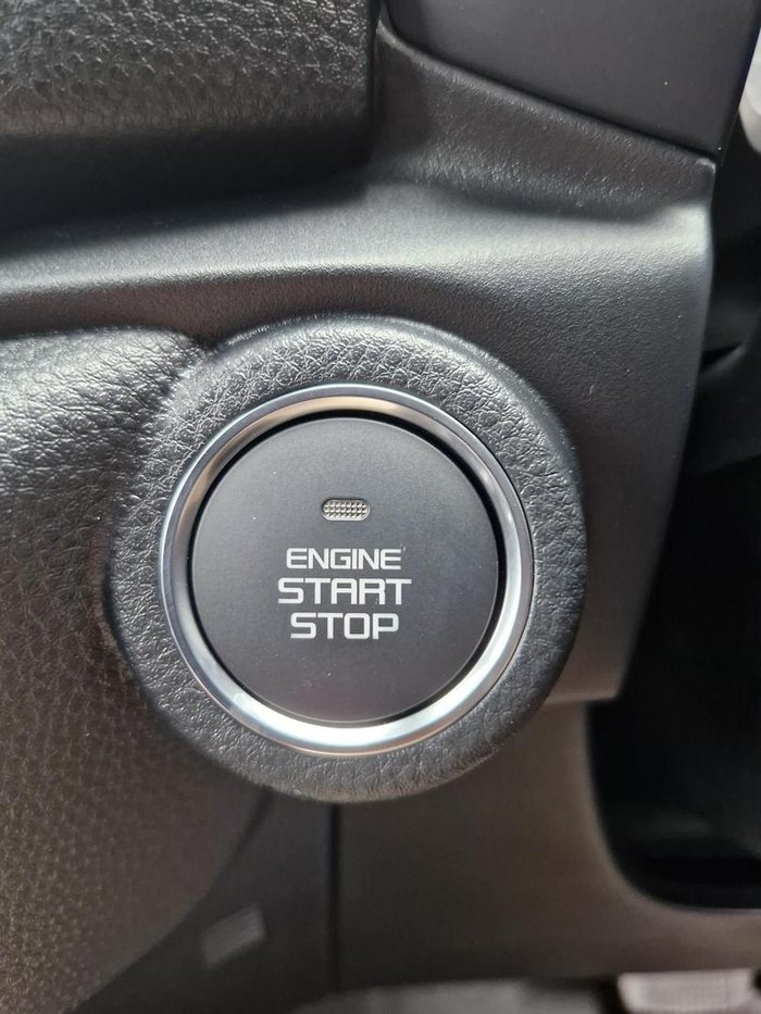 2025 Isuzu MU-X X-TERRAIN