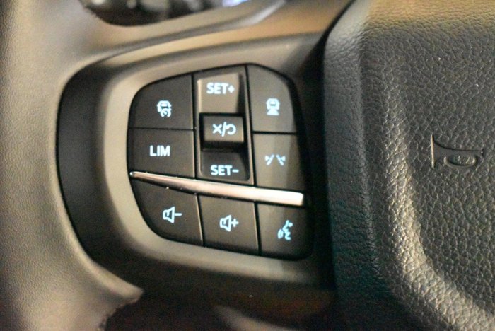 2025 Ford Everest Trend