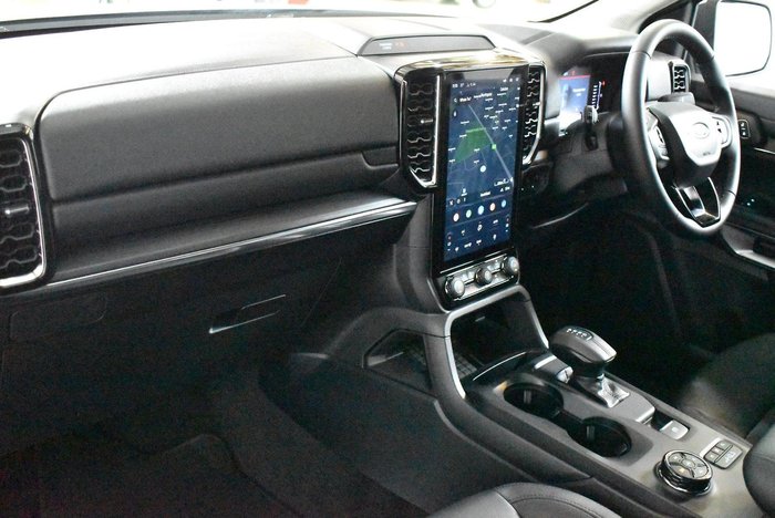 2025 Ford Everest Trend