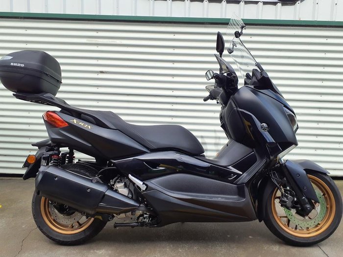 2022 Yamaha XMAX 300 (CZD300A) XMAX Black