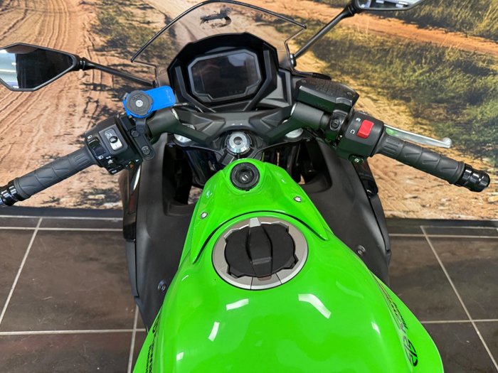 2023 Kawasaki NINJA 650L LIME GREEN/EBONY