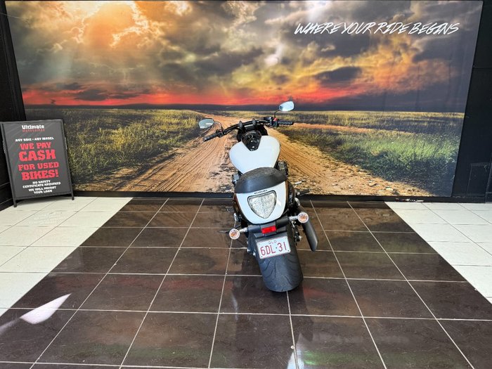 2020 Suzuki VZR 1800 BOULEVARD (M109R) WHITE