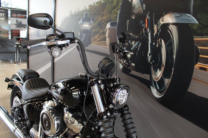 2025 Harley-davidson FXBB STREET BOB (117) VIVID BLACK