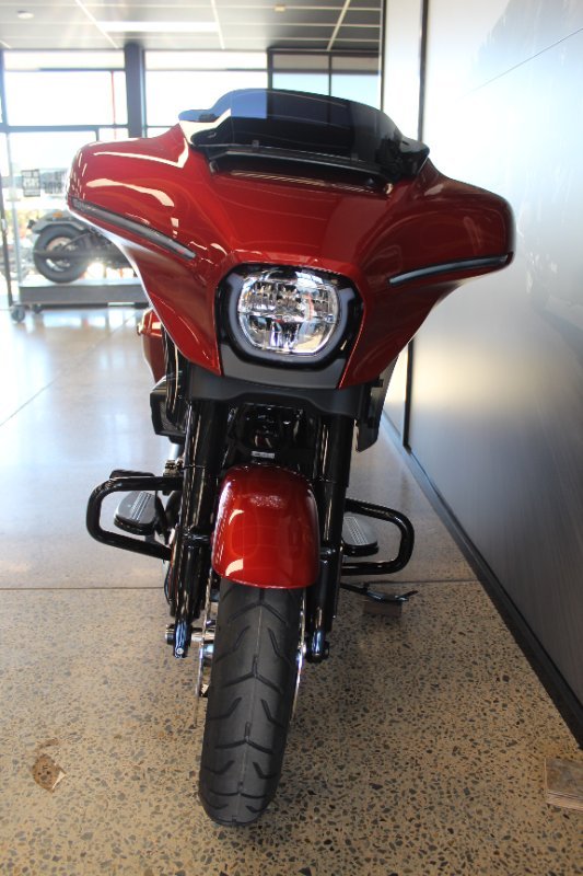 2025 Harley-davidson FLHX STREET GLIDE (117) WHISKEY FIRE