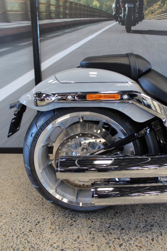 2025 Harley-davidson FLFB FAT BOY (117) billiard gray