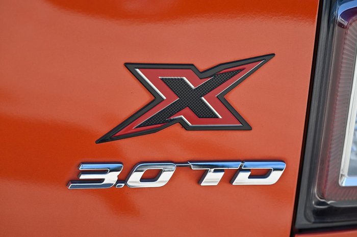 2022 Isuzu D-MAX X-TERRAIN MY22.75 4X4 Dual Range Volcanic Amber