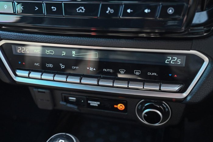 2022 Isuzu D-MAX X-TERRAIN MY22.75 4X4 Dual Range Volcanic Amber