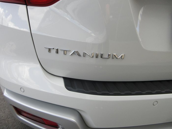 2016 Ford Everest Titanium