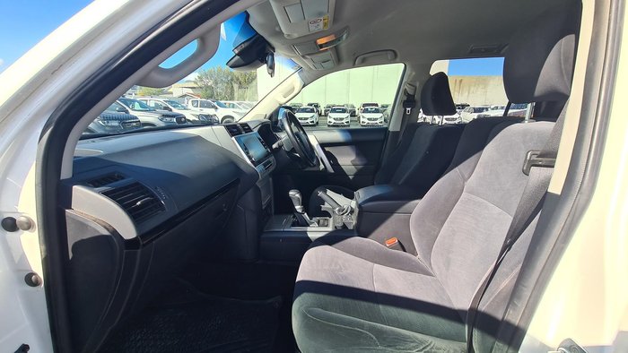 2022 Toyota Landcruiser Prado GXL