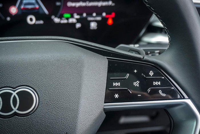 2025 Audi A5 TFSI 150kW S line