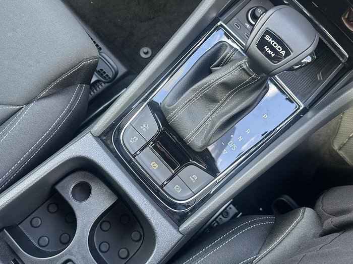 2024 SKODA Karoq 140TSI Sportline