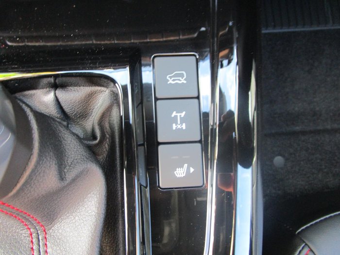 2025 Isuzu D-MAX X-TERRAIN