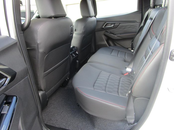 2025 Isuzu D-MAX X-TERRAIN