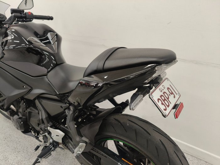 2025 Kawasaki NINJA 650L Black