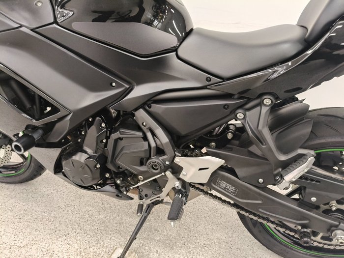 2025 Kawasaki NINJA 650L Black