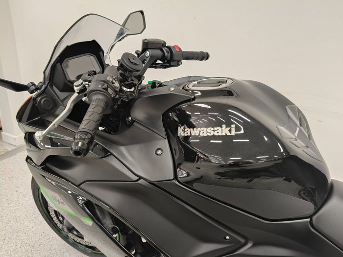 2025 Kawasaki NINJA 650L Black